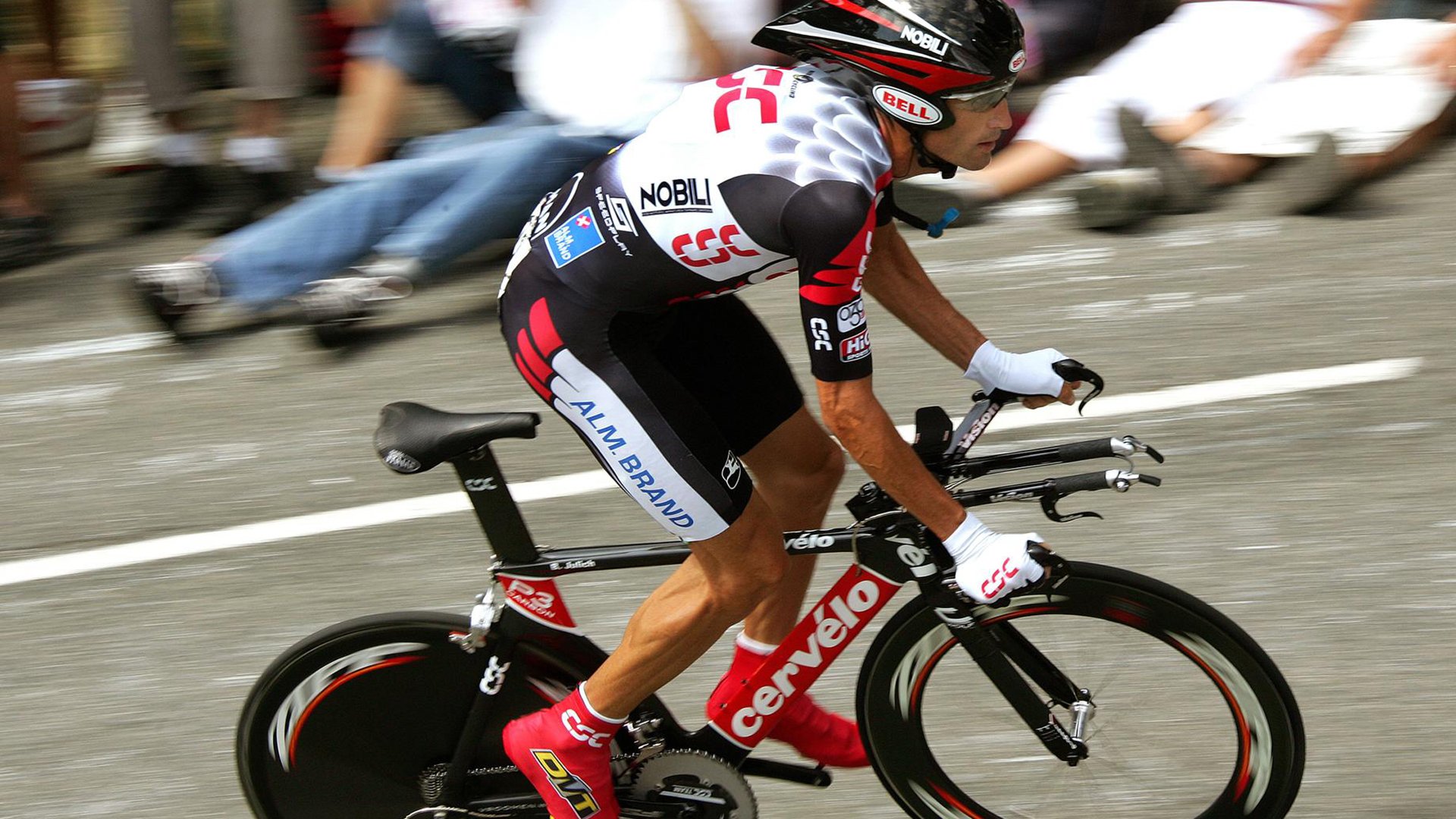 “战术盛宴：联盟中最具创新的战术派别”，lol战术